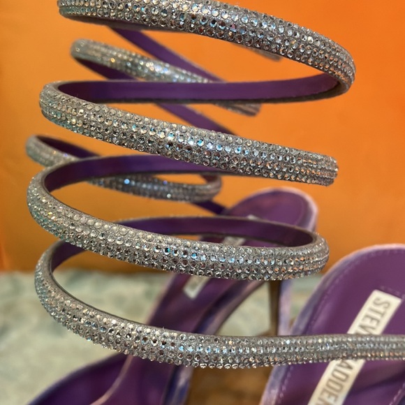 Steve Madden Emerson velvet stiletto pump with coiled rhinestone wraps sz 9 - Picture 5 of 11